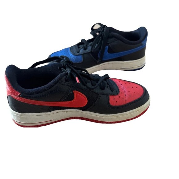 RARE Nike Air Force 1 Low AF1 Split Red Blue Black 4Y Youth Mismatched Colorway - Picture 5 of 7